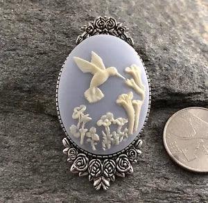 Hummingbird Wedgwood Blue Cameo Brooch Pin LILY OF THE VALLEY FLOWERS Victorian