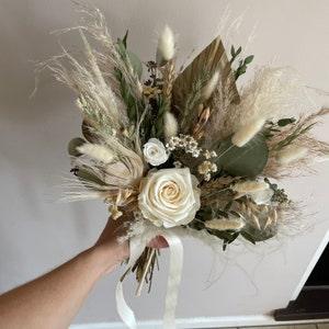 dried bridal bouquet , preserved rose bouquet, dried flowers , green & white wedding bouquet, rustic wedding bouquet, sage green