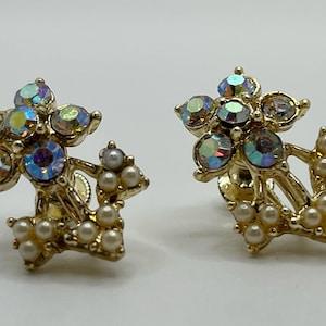 Vintage 1940s/50s Signed CORO Clip on Earrings - AB Rhinestone - Faux Seed Pearl - Flower Design - Screw Style Clip on Earrings