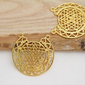 Antique Gold 2-Hole Necklace Pendants - Geometric Pendant - 35mm - 2pcs - 1mm Hole - CHR0573