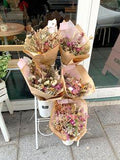 Dried Flowers in Paris at Peonies Caf?? Flower Delivery