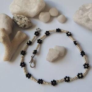 Silver and black daisy anklet, flowers, beach, summer