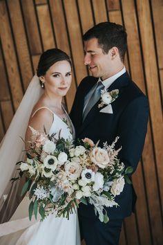 CALGARY WEDDING FLOWERS / FLORIST -  PINE FOR CEDAR - GALLERIES Flower Delivery