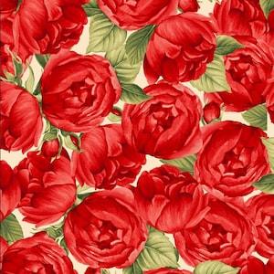 Timeless Treasures - Garden Rose - Medium Red Roses on Cream - Cotton Fabric