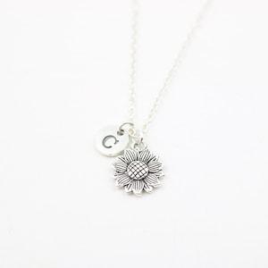 Sun flower Necklace, Personalized gifts For Her, Charm Necklaces, Sunflower gifts, Floral Jewelry, Dainty, Girlfriend, Sister mom, Christmas