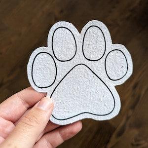 Plantable paw shaped gift tags, birthday gift tag, wild flower gift tags,