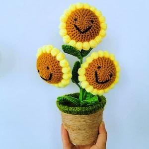 Crochet Sunflowers in Plant Pot - Cute Home Decor and Office Desk Accessory, Gift Idea for Her, Knitted Sunflower, Crochet Sunflower