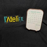 2024 desk calendar, Personalizable, Plant and green leaf model, with walnut support