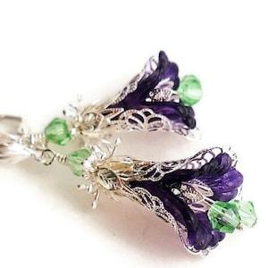 Hand Painted Dark Purple and Green Lucite Flower Earrings, Silver Filigree Botanical Earrings, Nature Inspired, Statement Delicate Earrings