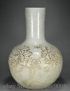 13'' Old Chinese White Glaze Porcelain Bird Birds Peony Flower Bottle Vase