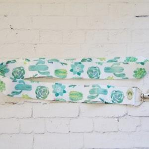 Lanyard with cactus and succulent / Keychain Lanyard / ID Badge Lanyard / Neck Lanyard / lanyad for keys / Lanyard with flowers