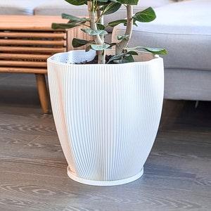 Planter Pot With Drainage, Snow White Coconut Design for Small and Large Plants [Water Plate Included] Outdoor and Indoor use Plant Pot
