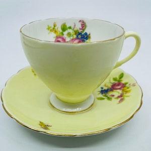 EB Foley pastel Yellow teacup