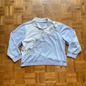 Vintage 1980s 1990s Floral Flowers Design Embroidered Collared Sweatshirt