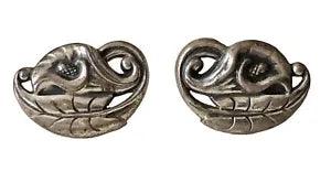 Sterling Silver CALLA LILY Flower Screw Back Earrings Repousse 925