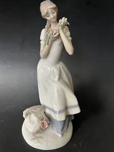 Made in Spain Cecilia The Carnation Maiden Apply Flower Figure 10" GOOD CONDITIO