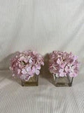 Artificial Hydrangea Flowers Arrangment  Clear Glass Vase And Faux Water Set/2