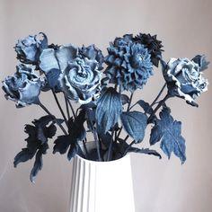 ?¡ãDenim Flower Bouquet from upcycled fabrics?¡À. A project by svetlana_faulkner | Domestika Flower Delivery