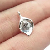 925 Sterling Silver Vintage Round-Cut C Z Calla Lily Floral Charm Pendant