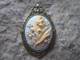2 IN 1 - LILY OF THE VALLEY CAMEO BRONZE BROOCH / PIN / PENDANT - FLOWER - BLUE