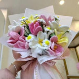 Handmade Lily flowers bouquet, crochet flower bouquet, bouquet for friend,Mother's Day gift, knitted Flowers,Home Furnishing Decoration