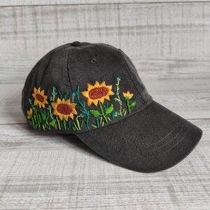Hand embroidered sunflower hat, custom sunflower embroidery design, unique birthday gift for friend