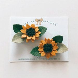 Sunflower Hair Clips, Fall Accessories, giddyupandgrow