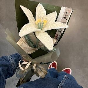 lily  bouquet, sunflower bouquet, Personalized Gifts, Christmas Gifts, Birthday Gifts, Gifts for WifeGifts for Mom, Gifts for Sister,
