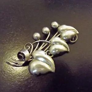 ANTIQUE ART DECO STERLING REPOUSSE LILIES OF THE VALLEY LARGE SPRAY PIN 64