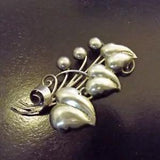 ANTIQUE ART DECO STERLING REPOUSSE LILIES OF THE VALLEY LARGE SPRAY PIN 64
