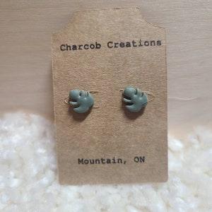 Plant earrings|Monstera|cactus|made in canada| gifts for her | handmade earrings | polymer clay earrings| gifts for women|variegated|plants