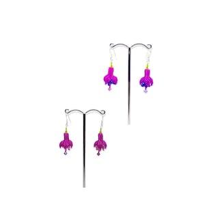 Seed Bead Beaded Fuchsia Flower Earrings, dangle earrings, beaded earrings, flower earrings, fuchsia earrings, Mother??s Day gift,