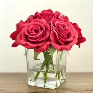 Real Touch Rose Flower Arrangement. Red Roses in Faux Water Clear Glass Cube Vase. Red Rose Christmas Centerpiece Bouquet