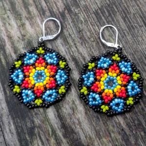 Mexican earrings, Huichol flower earrings, Huichol jewelry, seed beaded earrings, flowers earrings handmade, Floral earrings, boho style