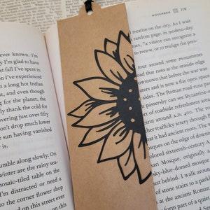 Sunflower Bookmarks, Set of two Bookmarks, Sunflower Favors, Party Favors, Stocking Stuffers, Sunflower Lovers