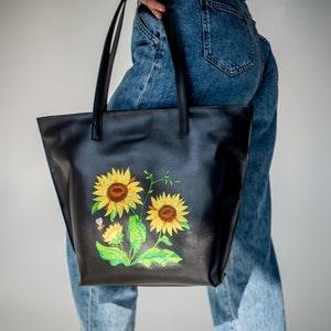 Trendy Tote Bag, Sunflower Tote, Personalized Tote, Leather Tote Bag, Flower Tote Bag, Embroidered Tote Bag, Tote Bag with Pockets, Gift