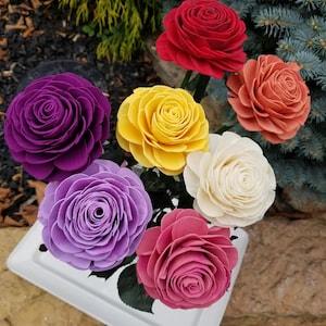 Wood Roses / Anniversary Flowers / Eco friendly Flowers / Wooden Roses / Rose Bouquet / Birthday Flower Bouquet / stemmed wood flowers / NB
