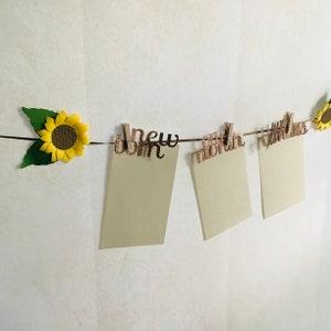 12 months garland first birthday. Sunflower montly photo banner.