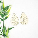 10 Pcs - DIY Unfinished earring blanks - Laser Cut Natural Wood Earring Blanks - DIY- Wood blanks - jewelry - TEARDROP with scored sunflower