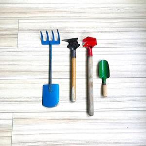 Vintage garden tool set Digging shovel Rake Hoe Gardener's tools for gardening Gardening tool Rustic decor orchid Care gardener Garden decor
