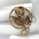 Summertime Gold Tone CALLA LILLY Flower Small Vintage Brooch Pin