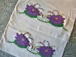 2 Large Cannon Vintage pillow cases with embroidered water lilies. Collectible.