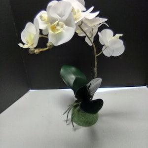 Artificial Phalaenopsis Orchid Plant, Silk Flowers WHITE