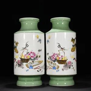 18.5" Old Porcelain dynasty A pair famille rose peony flower flower insect Vase