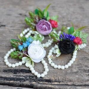 Wrist Corsage Mother's Corsage Botanical Pearl Corsage black corsage White Rose Ranunculus baby breath Rustic Wedding Corsage