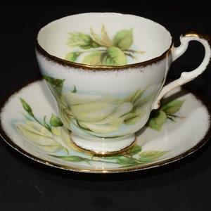 PARAGON Footed green and white white rose Tea Cup and Saucer Appointment Signed Durber Queen Bone China flower bouquet teacup