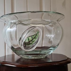 Old large crystal glass bowl / glass bowl bowl punch fruit bowl planter orchid planter