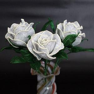 Rose bouquet, white roses, beaded bouquet, beaded roses, french beaded flower, eternal roses, artificial roses, decorative flowers