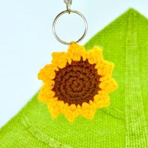 Crochet Sunflower PATTERN, Amigurumi Crochet Sunflower PATTERN, Crochet Sunflower Keychain, Crochet Sunflower Keyring Charm