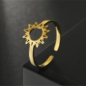 Sun Flower Ring,Adjustable Ring,18K Gold-Silver Ring,Minimalist Ring,Elegant Ring,Sun Flower Jewelry,Sun Flower Accessory,Gift for Women,Her